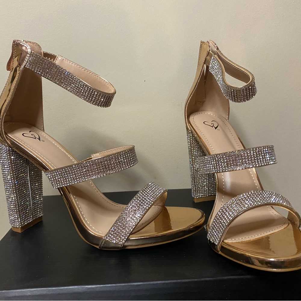 Windsor Heels